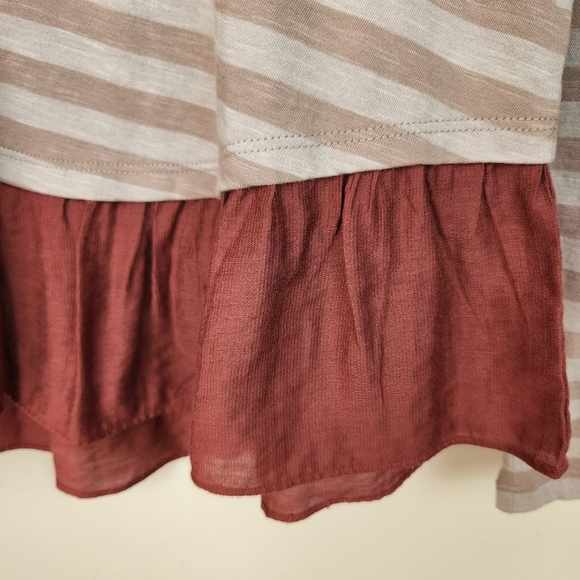 LOGO Lori Goldstein Slub Knit Long Sleeve Ruffle Hem Brown Stripe Top Sz M - Picture 4 of 6